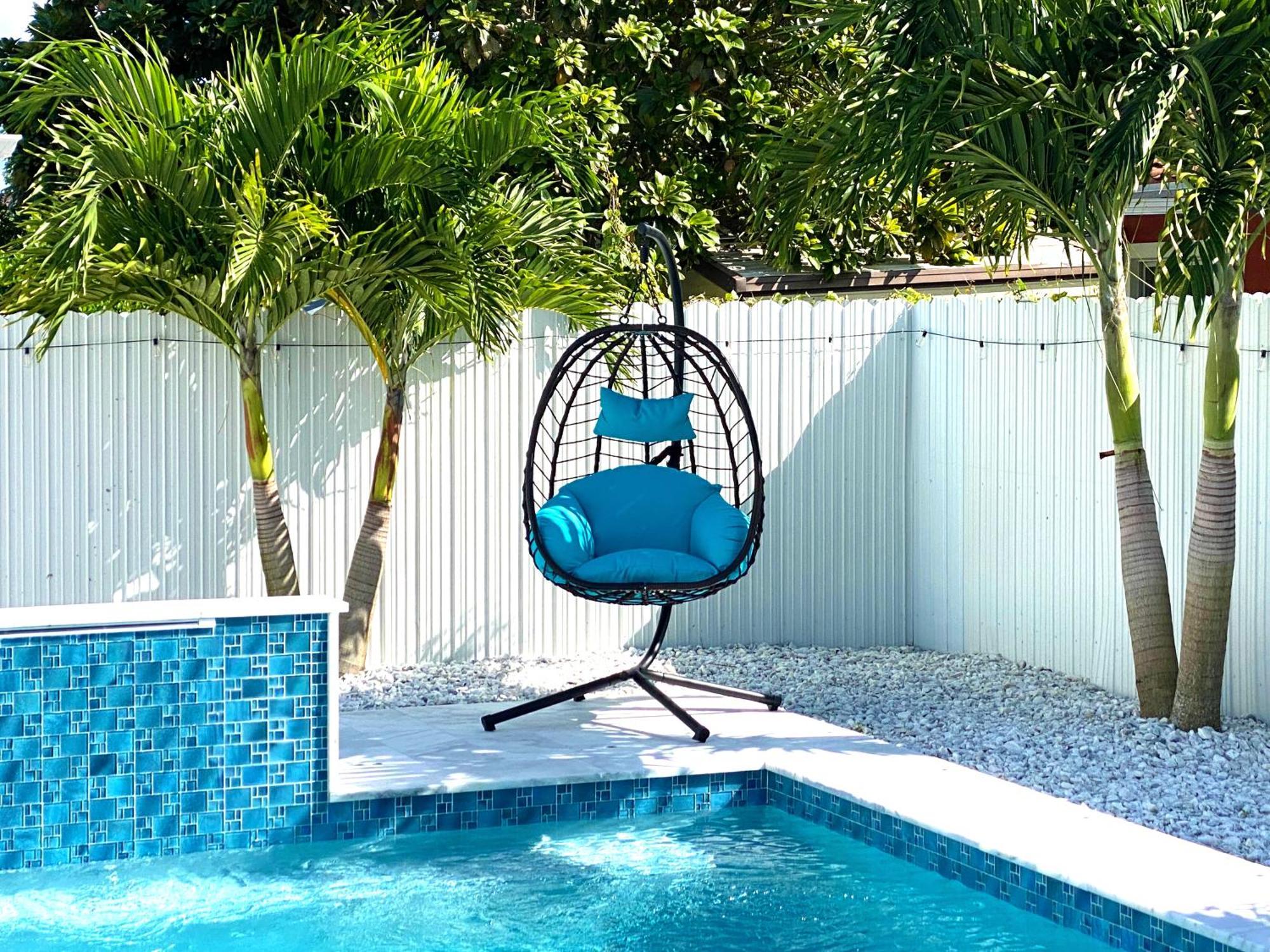 Lux Backyard/Heated Pool/Everglades/Speedway/Keys! Miami Exterior photo