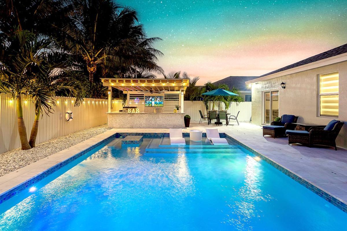 Lux Backyard/Heated Pool/Everglades/Speedway/Keys! Miami Exterior photo